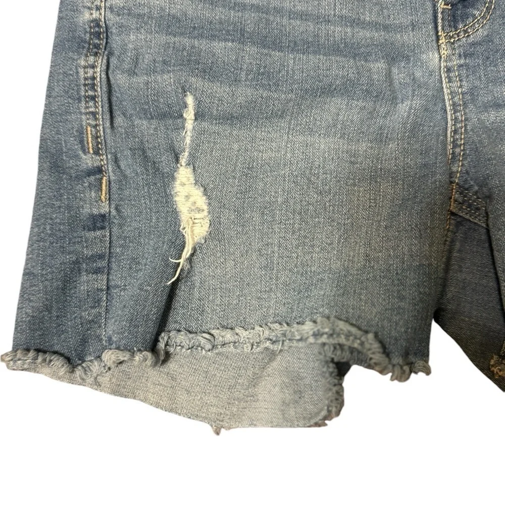 Seven7 Medium Wash Distressed Denim Shorts Size 8